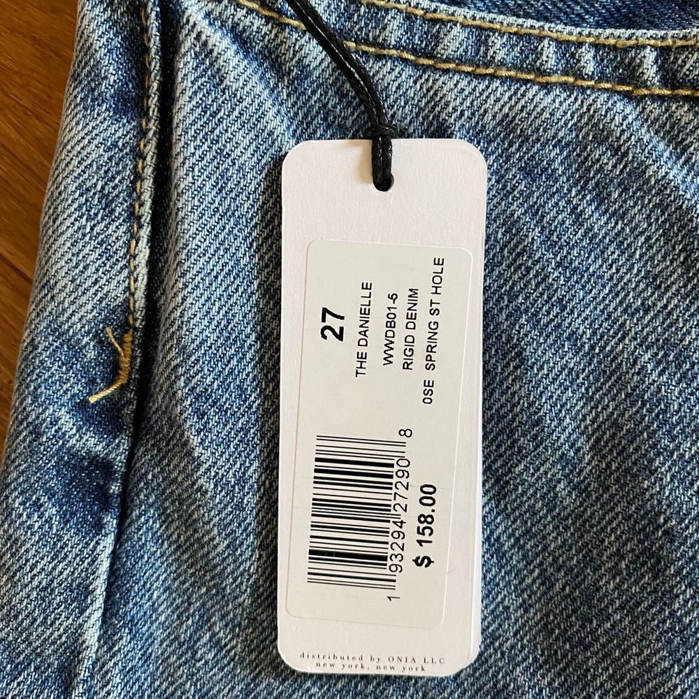 We wore what Danielle distressed jeans - Picture 4 of 5